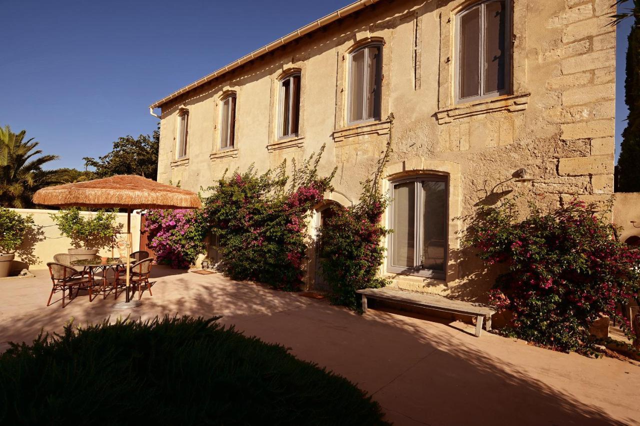 Maison Tara Verte Au Mas Montredon Арль Экстерьер фото
